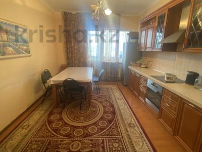 4-комнатная квартира · 136 м² · 6/10 этаж, Д. Кунаева 35 за 58 млн 〒 в Астане, Есильский р-н