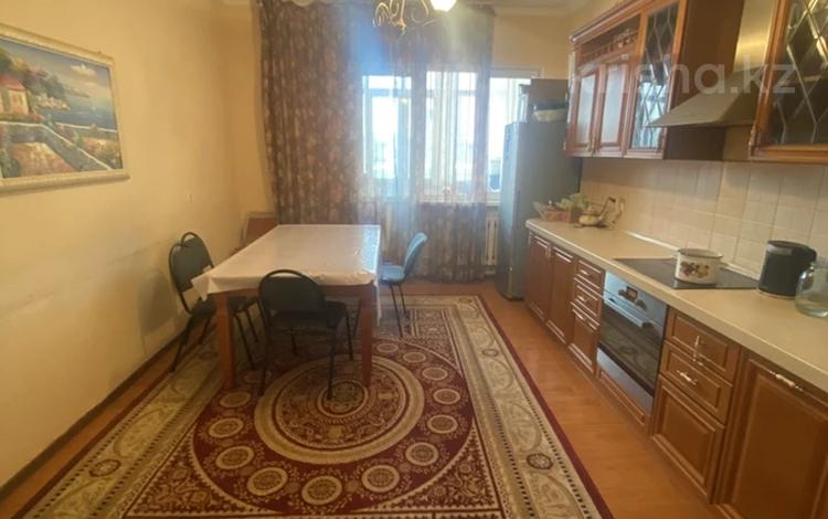 4-комнатная квартира · 136 м² · 6/10 этаж, Д. Кунаева 35 за 53 млн ₸ в Астане, Есильский р-н — фото 6