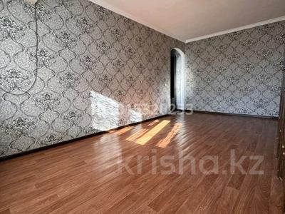 3-бөлмелі пәтер · 58 м² · 4/4 қабат, проспект Республики 48 — Переселения Молдагулова и Республики, бағасы: 18 млн ₸ в Шымкенте, Туран р-н