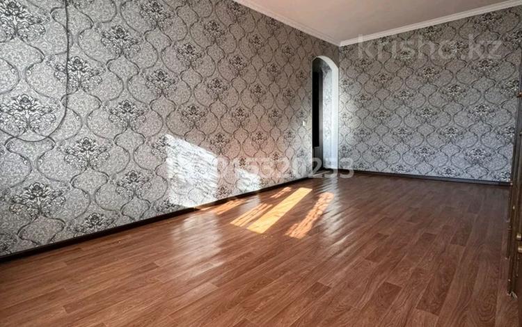 3-бөлмелі пәтер · 58 м² · 4/4 қабат, проспект Республики 48 — Переселения Молдагулова и Республики, бағасы: 18 млн ₸ в Шымкенте, Туран р-н — фото 2