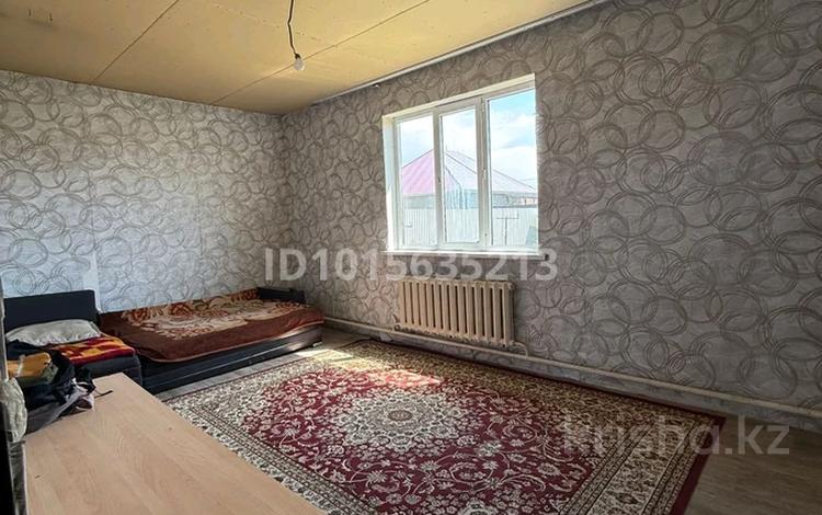 Отдельный дом · 3 комнаты · 100 м² · 6 сот., Киши Байсерке 753 — Находится возле 40 школы за 250 000 ₸ — фото 2