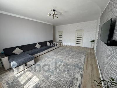 Жеке үй · 4 бөлме · 168 м² · 8 жүзд., 12-я ул. 50, бағасы: 28 млн ₸ в Атырау, мкр Авангард-2
