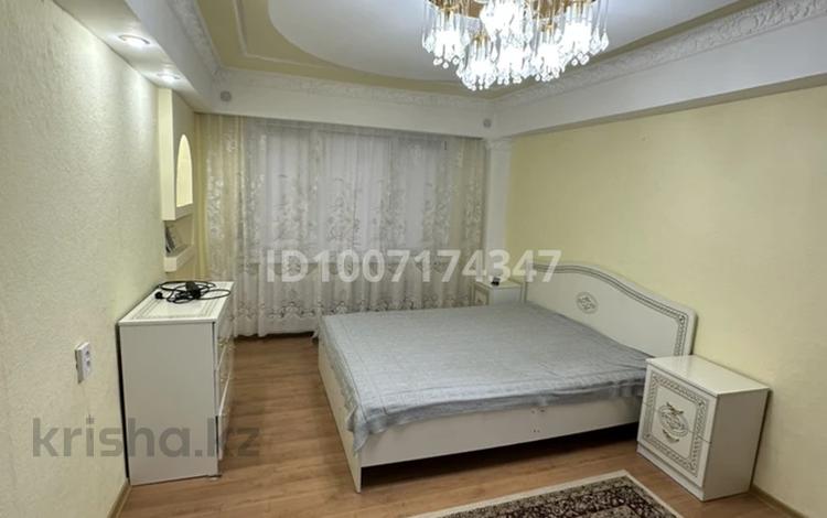 3-бөлмелі пәтер · 62 м² · 5/5 қабат, Авангард - 2 13 — Напротив мед колледжа , возле конечки, бағасы: 200 000 ₸ в Атырау, мкр Авангард-2 — фото 2