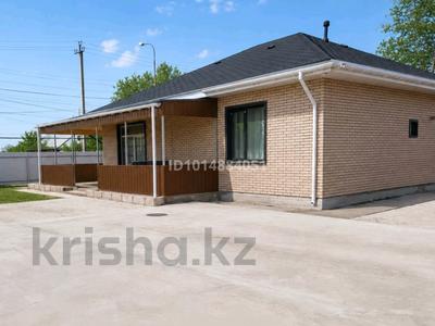 Отдельный дом · 4 комнаты · 100 м² · 5 сот., Ихсанова 156 за 40 млн ₸ в Аксае