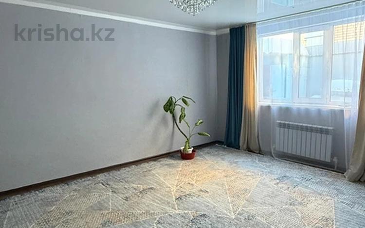 Отдельный дом · 4 комнаты · 110 м² · 5 сот., Баскаченский 2 за 42 млн ₸ в Уральске — фото 2