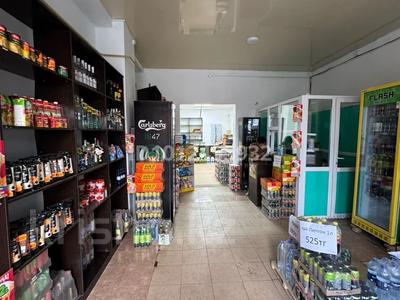 Магазины и бутики, склады · 97 м² за 600 000 ₸ в Уральске