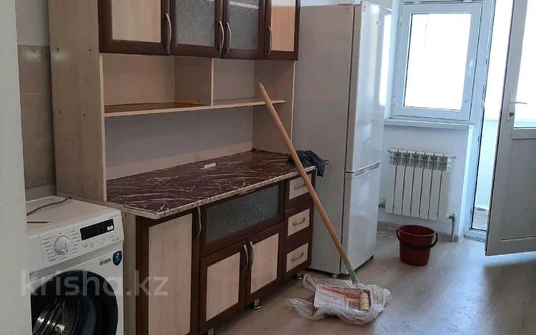 1-комнатная квартира, 38 м², 1/7 этаж помесячно, Куаныша Толеметова 69/32 — Рядом с НИШ