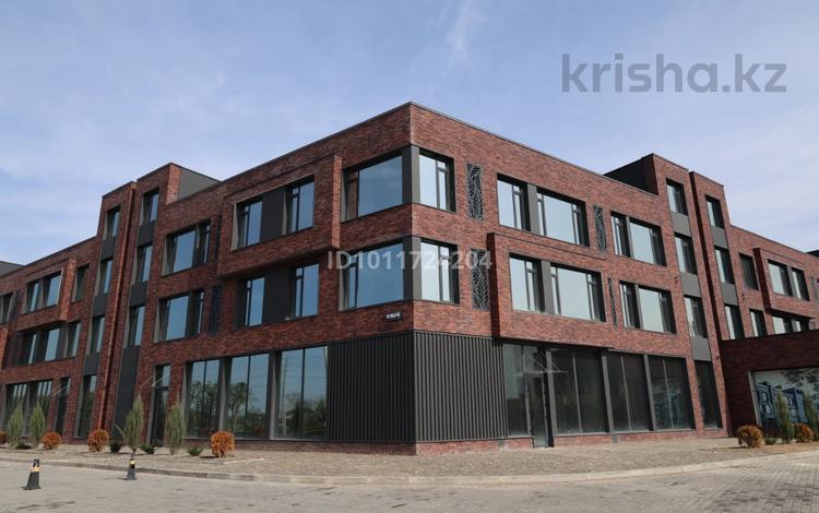 2-бөлмелі пәтер · 80 м² · 2/3 қабат, Толеметова 100/1 — Утегенова, бағасы: 54 млн ₸ в Шымкенте, Абайский р-н — фото 15