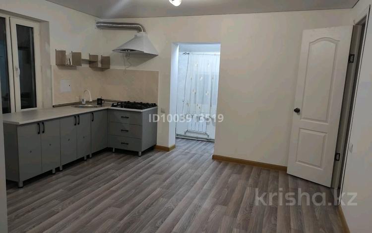 Жеке үй · 3 бөлме · 75 м², мкр Коктобе, Владивостокская 31 — Украинская, бағасы: 350 000 〒 в Алматы, Медеуский р-н — фото 2