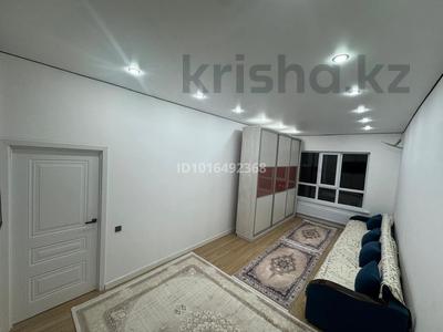 2-комнатная квартира · 72 м² · 8/12 этаж, мкр Акбулак, Момышулы — Алматы арена за 333 000 ₸ в Алатауский р-н