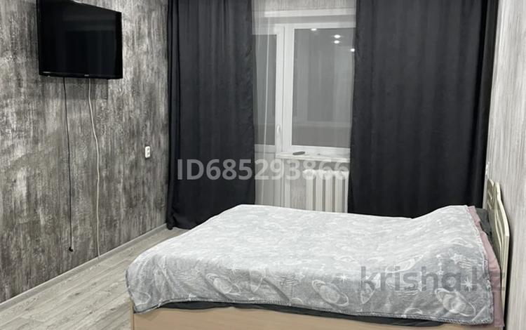 2-комнатная квартира · 47 м² · 3/5 этаж, Майкудук, 14й микрорайон — Возле автостанции за 10 000 ₸ в Караганде, Алихана Бокейханова р-н — фото 21
