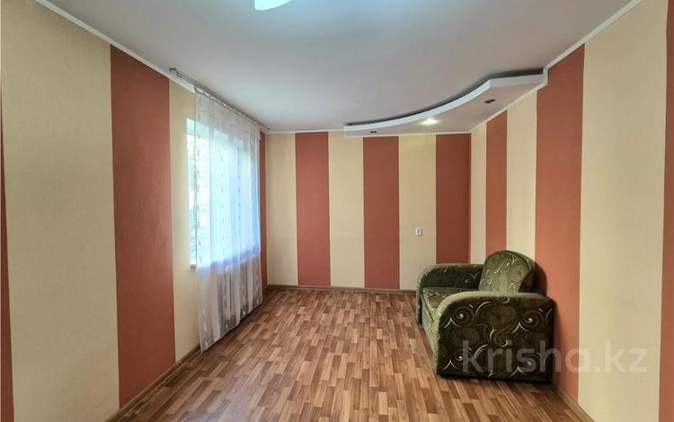 1-бөлмелі пәтер · 32 м² · 2/5 қабат, пр. Республики, бағасы: 6.4 млн ₸ в Темиртау — фото 2