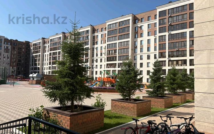 3-комнатная квартира · 59 м² · 8/10 этаж, Мухамедханова 8 за 400 000 ₸ в Астане, Нура р-н — фото 2