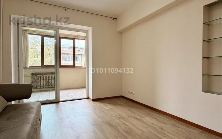 4-комнатная квартира · 89.4 м² · 4/5 этаж, мкр Коктем-1 за 85 млн ₸ в Алматы, Бостандыкский р-н — фото 2