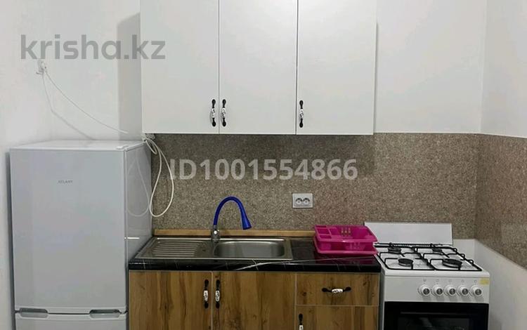 1-бөлмелі пәтер · 45 м² · 1/1 қабат, мкр Сарыкамыс, Проезд Жарык 10, бағасы: 120 000 ₸ в Атырау — фото 2