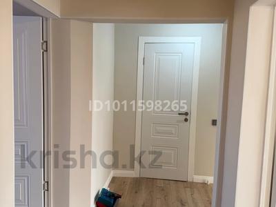 2-комнатная квартира · 55 м² · 4/5 этаж, Есенова за 18.5 млн 〒 в 