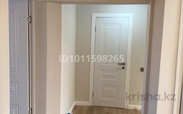 2-комнатная квартира · 55 м² · 4/5 этаж, Есенова за 18.5 млн 〒 в  — фото 2