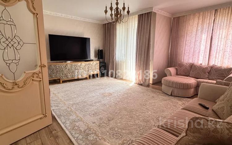 4-бөлмелі пәтер · 182 м² · 8/9 қабат, Аскарова Асанбая 21/20, бағасы: 165 млн ₸ в Алматы, Наурызбайский р-н — фото 2