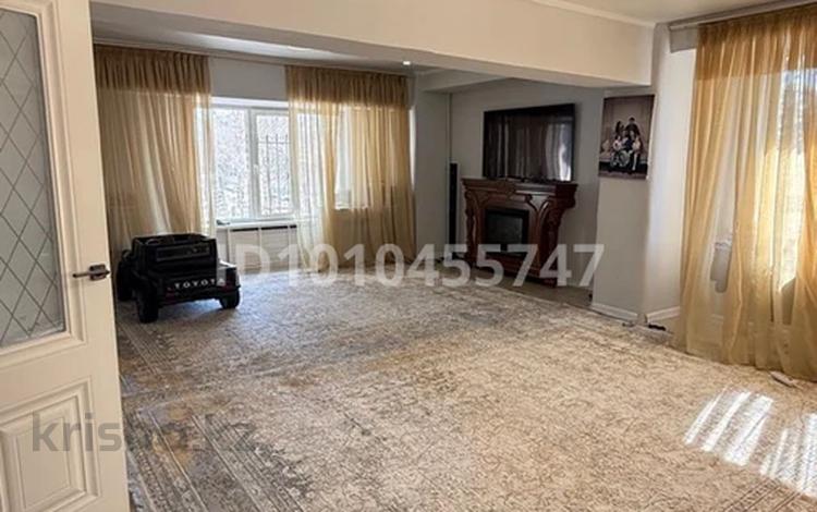3-бөлмелі пәтер · 109 м² · 4/9 қабат, мкр Орбита-3, Торайгырова 27, бағасы: 70 млн ₸ в Алматы, Бостандыкский р-н — фото 2