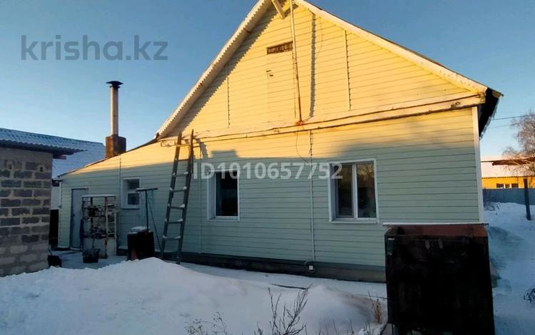Отдельный дом · 3 комнаты · 78 м² · 6.22 сот., Совхозная 35 — Мартеновская - совхозная за 15 млн 〒 в Темиртау — фото 2