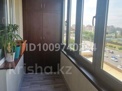 2-комнатная квартира · 62 м² · 7/9 этаж, мкр Аксай-1А 31Б за 42 млн ₸ в Алматы, Ауэзовский р-н