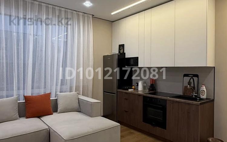 2-бөлмелі пәтер · 45 м² · 8/9 қабат, ул. Алишера Навои 30/1блок3, бағасы: 53 млн ₸ в Алматы, Ауэзовский р-н — фото 2