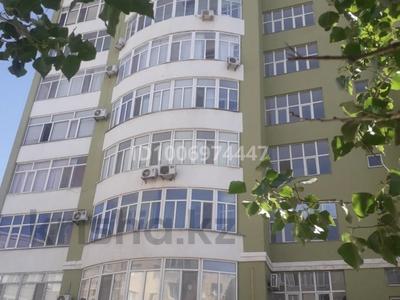 3-комнатная квартира · 128 м² · 3/9 этаж, Сатпаева 33 за 48.5 млн 〒 в Атырау