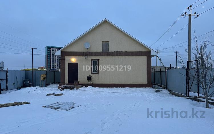 Часть дома · 3 комнаты · 90 м² · 6 сот., мкр Лесхоз-2, Тажигали Садыкова 69 за 27 млн ₸ в Атырау — фото 2