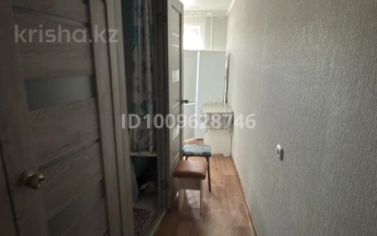 1-комнатная квартира · 30.2 м² · 2/5 этаж, мкр Юго-Восток, 29й микрорайон 6/2 — Горка в 29 микрорайоне за 13.5 млн ₸ в Караганде, Казыбек би р-н — фото 2