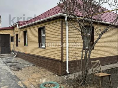 Часть дома · 3 комнаты · 81 м² · 7 сот., мкр Михайловка — Толепова за 35 млн ₸ в Караганде, Казыбек би р-н