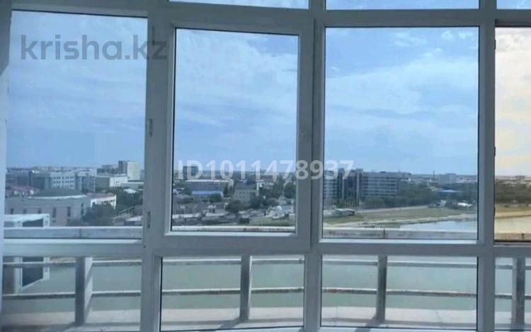 2-комнатная квартира · 105 м² · 10/16 этаж, Бактыгерея Кулманова 1 — ул. Айтеке би - ул. Кулманова за 43 млн ₸ в Атырау — фото 14