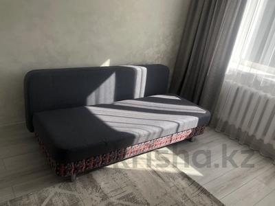 1-бөлмелі пәтер, 40 м², 5/10 қабат ай сайын, А. Бокейханова 13, бағасы: 220 000 〒 в Астане, Есильский р-н