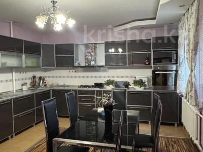 Жеке үй · 4 бөлме · 180 м², мкр Коктобе, бағасы: 900 000 〒 в Алматы, Медеуский р-н