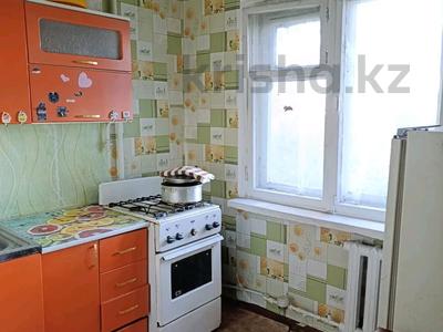 1-бөлмелі пәтер, 30 м², 2/5 қабат, Майкудук, Майкудук, 17й микрорайон 37, бағасы: ~ 6.7 млн 〒 в Караганде, Алихана Бокейханова р-н