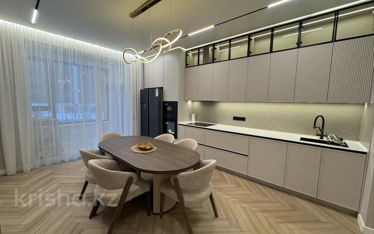 3-комнатная квартира · 105 м² · 3/14 этаж, Е 116 2 за 1 млн ₸ в Астане, Есильский р-н — фото 2
