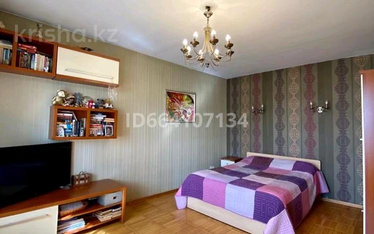 1-комнатная квартира · 35 м² · 9/9 этаж, Муканова 233 — Кабанбай Батыра за 3 000 ₸ в Алматы, Алмалинский р-н — фото 3