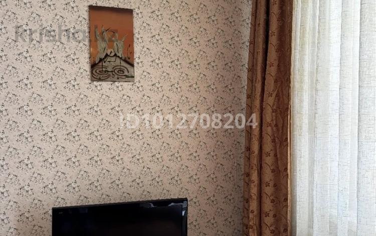 1-комнатная квартира · 36 м² · 1/5 этаж, 10мкр 7 за 7 000 ₸ в Аксае — фото 2