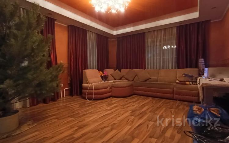Отдельный дом · 5 комнат · 189.3 м² · 5 сот., Павлова 145 за 46 млн ₸ в Костанае — фото 11
