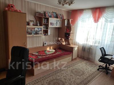 3-комнатная квартира, 73 м², 4/5 этаж, Жалела Кизатова 3М за 27 млн 〒 в Петропавловске