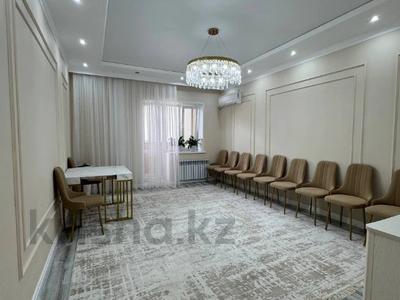 3-бөлмелі пәтер · 134 м² · 5/5 қабат, Алтын орда ш/а. 23, бағасы: 34.8 млн ₸ в Актобе, мкр. Алтын орда