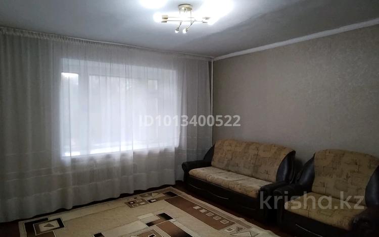 1-бөлмелі пәтер · 37 м² · 3/5 қабат, Серебрянская 138 — Кафе сильвер, напротив детского сада Салтанат, бағасы: 4 млн ₸ — фото 2