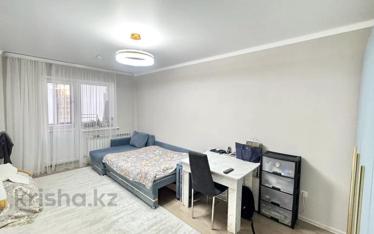 2-бөлмелі пәтер · 57 м² · 6/12 қабат, ул. Абикена Бектурова 17, бағасы: ~ 32 млн ₸ в Астане, Нура р-н — фото 2