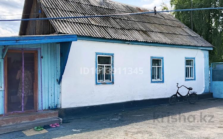 Отдельный дом · 2 комнаты · 37.8 м² · 15 сот., Набережная 20 за 10 млн ₸ в Береговое — фото 2