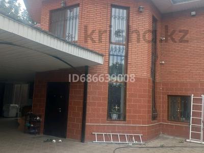Отдельный дом · 8 комнат · 258.9 м² · 5 сот., Байгазиева 89 — Аймауытова за 75 млн 〒 в Каскелене