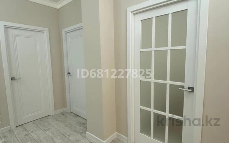 3-комнатная квартира · 83.5 м² · 4/5 этаж, мкр Нурсая 104 за 36 млн ₸ в Атырау — фото 14