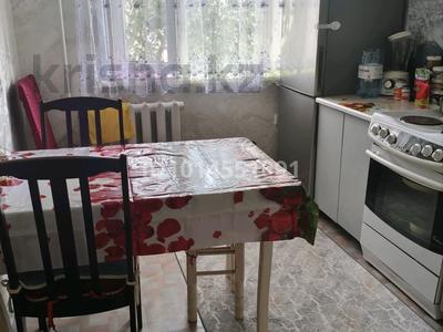 3-бөлмелі пәтер · 67.5 м² · 6/10 қабат, Амангельды 17 — Возле магазина Шыгыс,Фикс прайсс торца дома надпись 25лет ДСК, библиотекка магазин Пахомовский, бағасы: 27.5 млн ₸ в Павлодаре