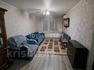 3-бөлмелі пәтер · 60 м² · 3/5 қабат, Айнабұлақ-3 ш/а. 96, бағасы: 43 млн ₸ в Алматы, Жетысуский р-н
