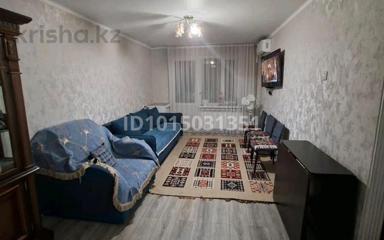3-бөлмелі пәтер · 60 м² · 3/5 қабат, Айнабұлақ-3 ш/а. 96, бағасы: 43 млн ₸ в Алматы, Жетысуский р-н — фото 2