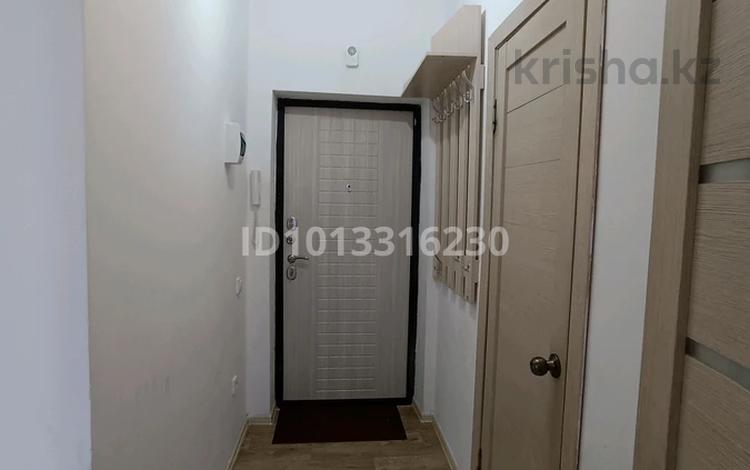 1-бөлмелі пәтер · 46 м² · 3/9 қабат, мкр. Алтын орда, Мкр. Батыс-2 1Г, бағасы: 19.5 млн ₸ в Актобе — фото 3