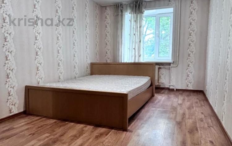 2-комнатная квартира, 51 м², 2/5 этаж, Каирбекова за 21 млн 〒 в Костанае — фото 2